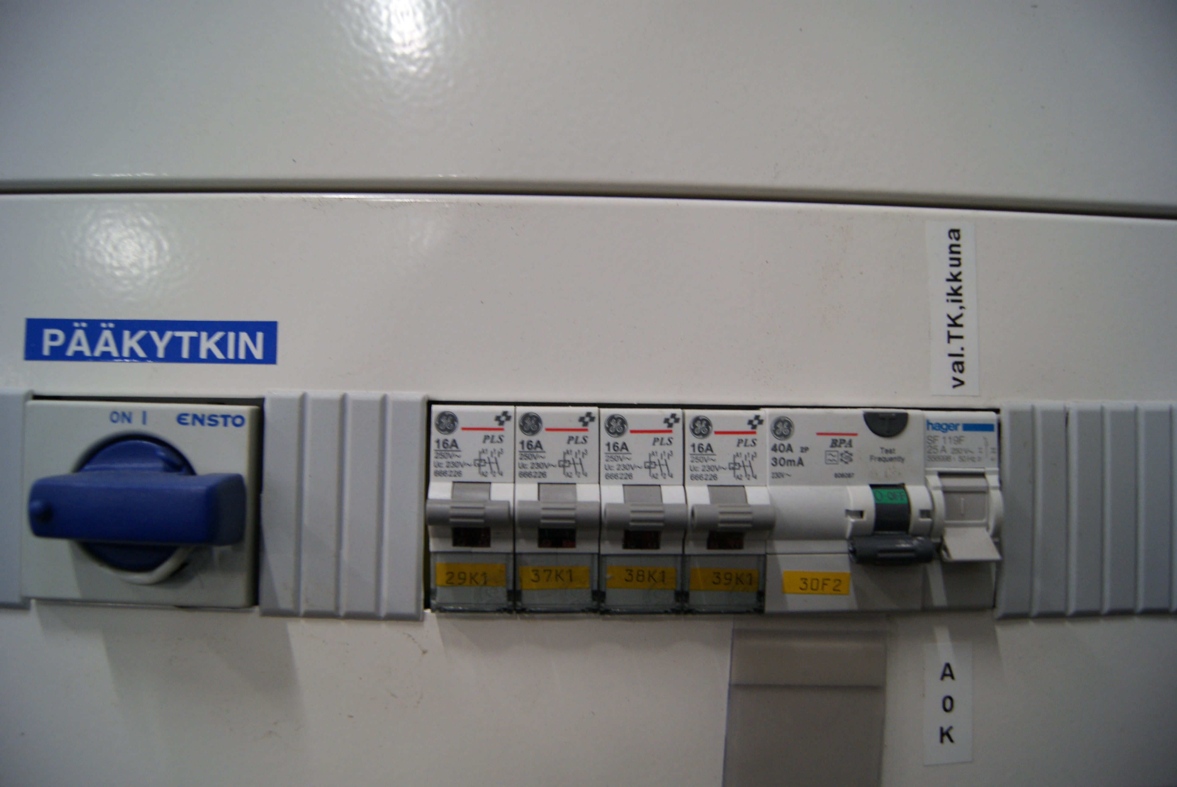 Distribution board, electrical panel, sub-distribution board, site distribution board – photo 11, Rideen