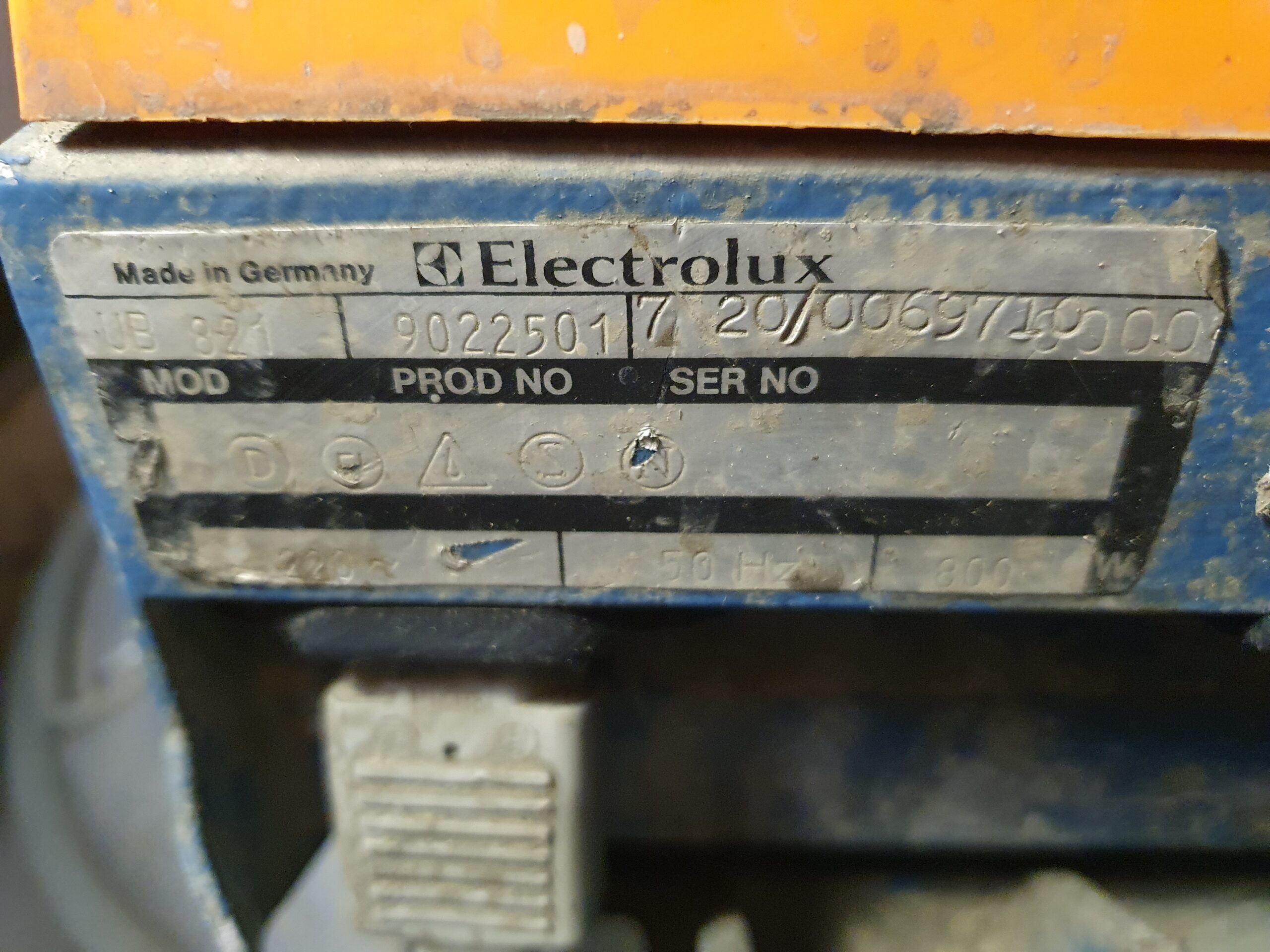 4022501 (9)