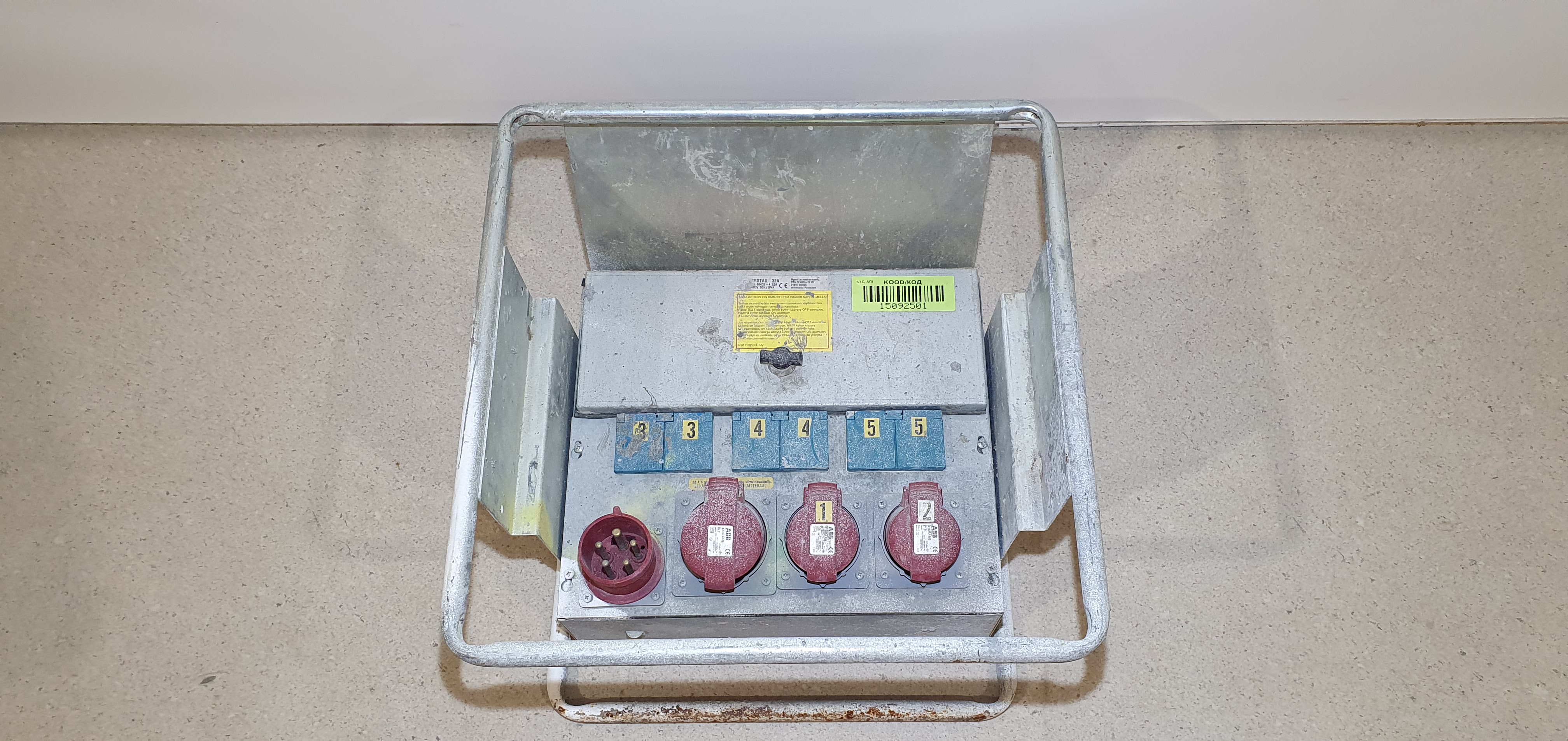 Kilp, jaotuskilp, elektrikilp, alajaotuskilp, objektikilp – foto laost, Rideen Rakvere