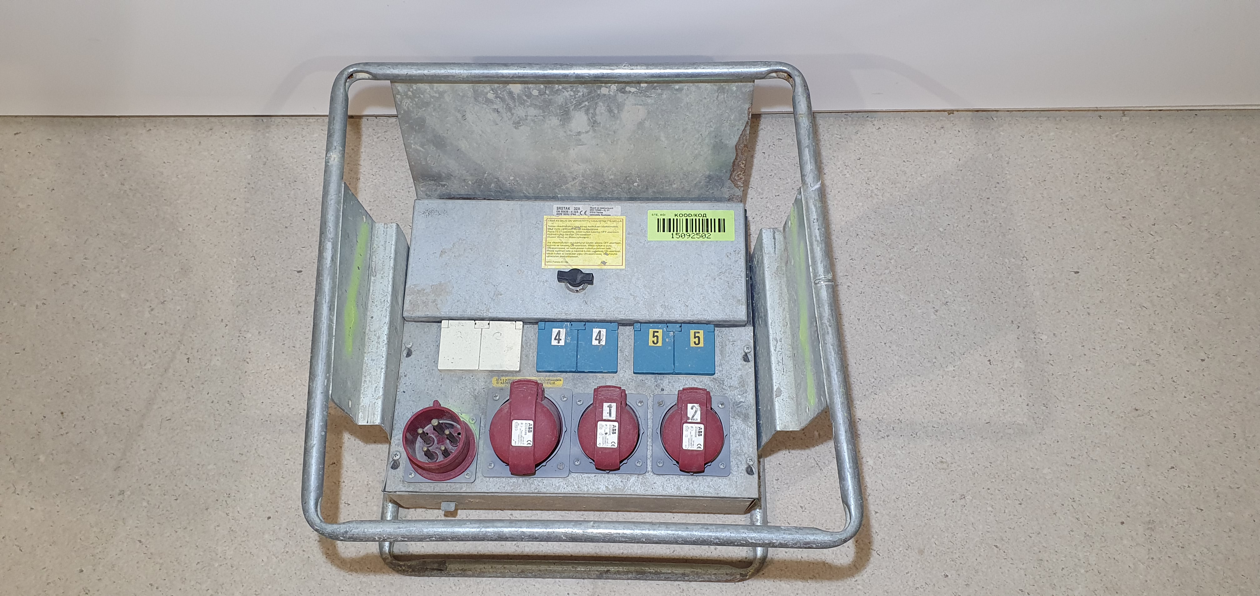 Kilp, jaotuskilp, elektrikilp, alajaotuskilp, objektikilp – foto laost, Rideen Rakvere
