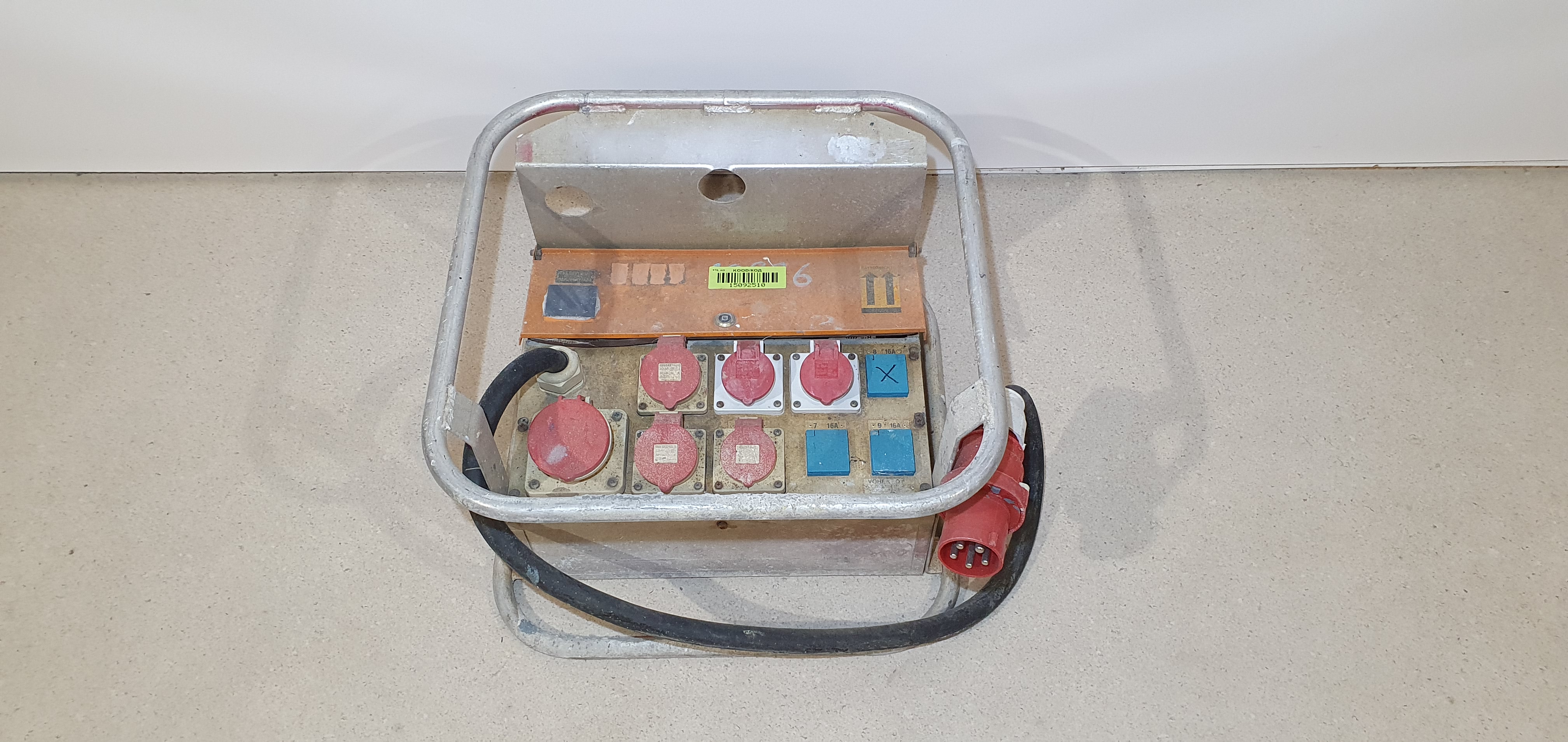 Kilp, jaotuskilp, elektrikilp, alajaotuskilp, objektikilp – foto laost, Rideen Rakvere