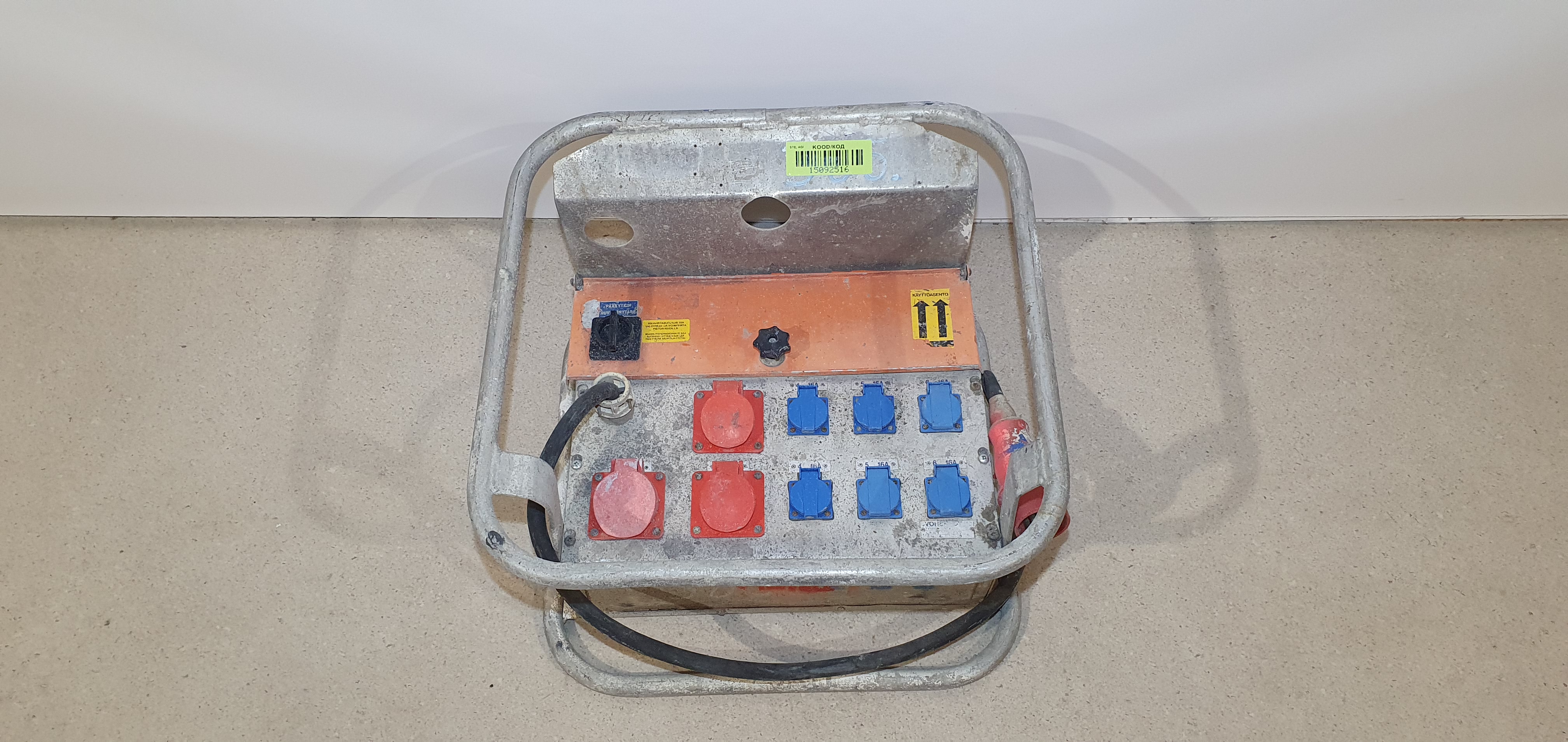 Kilp, jaotuskilp, elektrikilp, alajaotuskilp, objektikilp – foto laost, Rideen Rakvere
