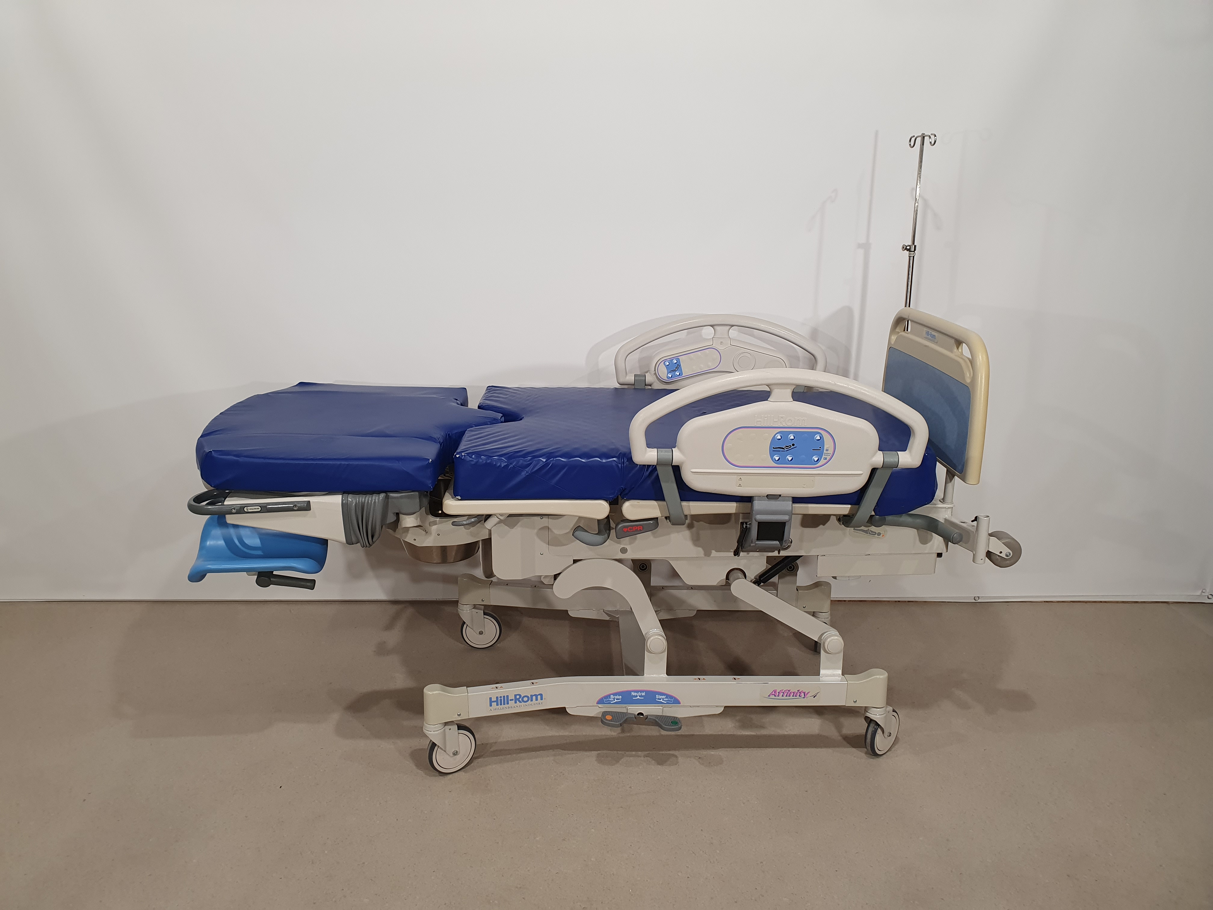 Birthing bed, gynaecological bed, Hill-Rom P3700 – Foto 10, Rideen