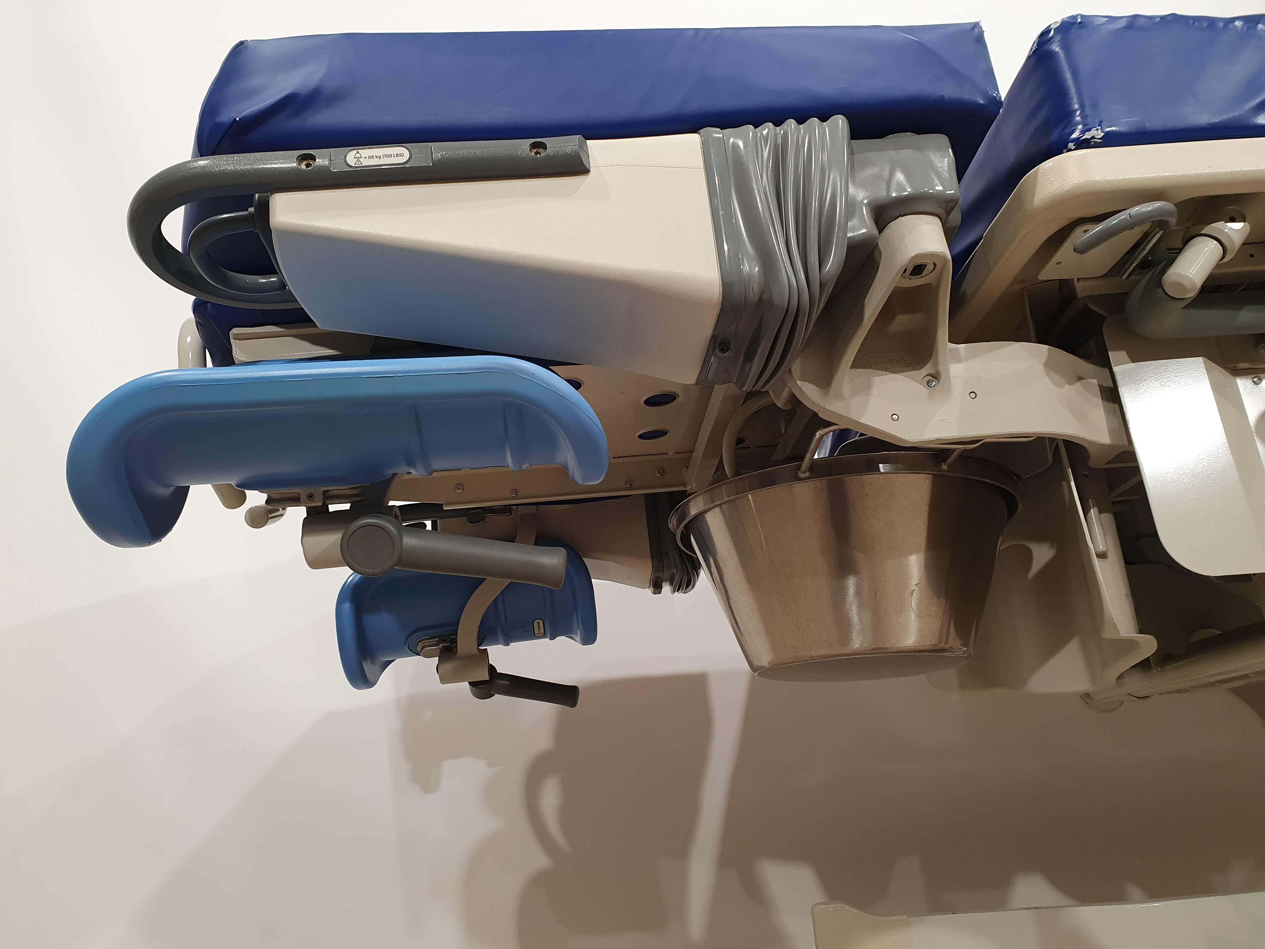 Birthing bed, gynaecological bed, Hill-Rom P3700 – Foto 12, Rideen
