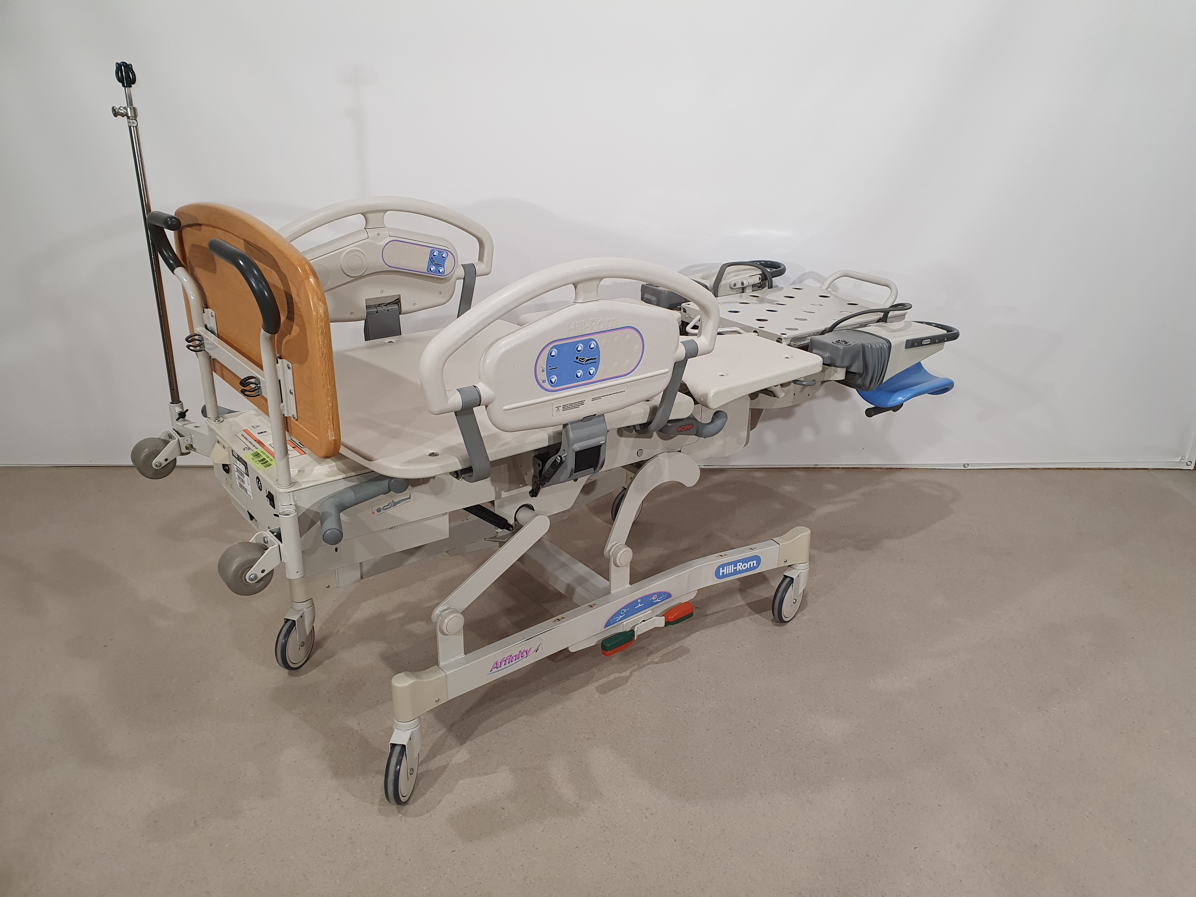 Birthing bed, gynaecological bed, Hill-Rom P3700 – Foto 20, Rideen
