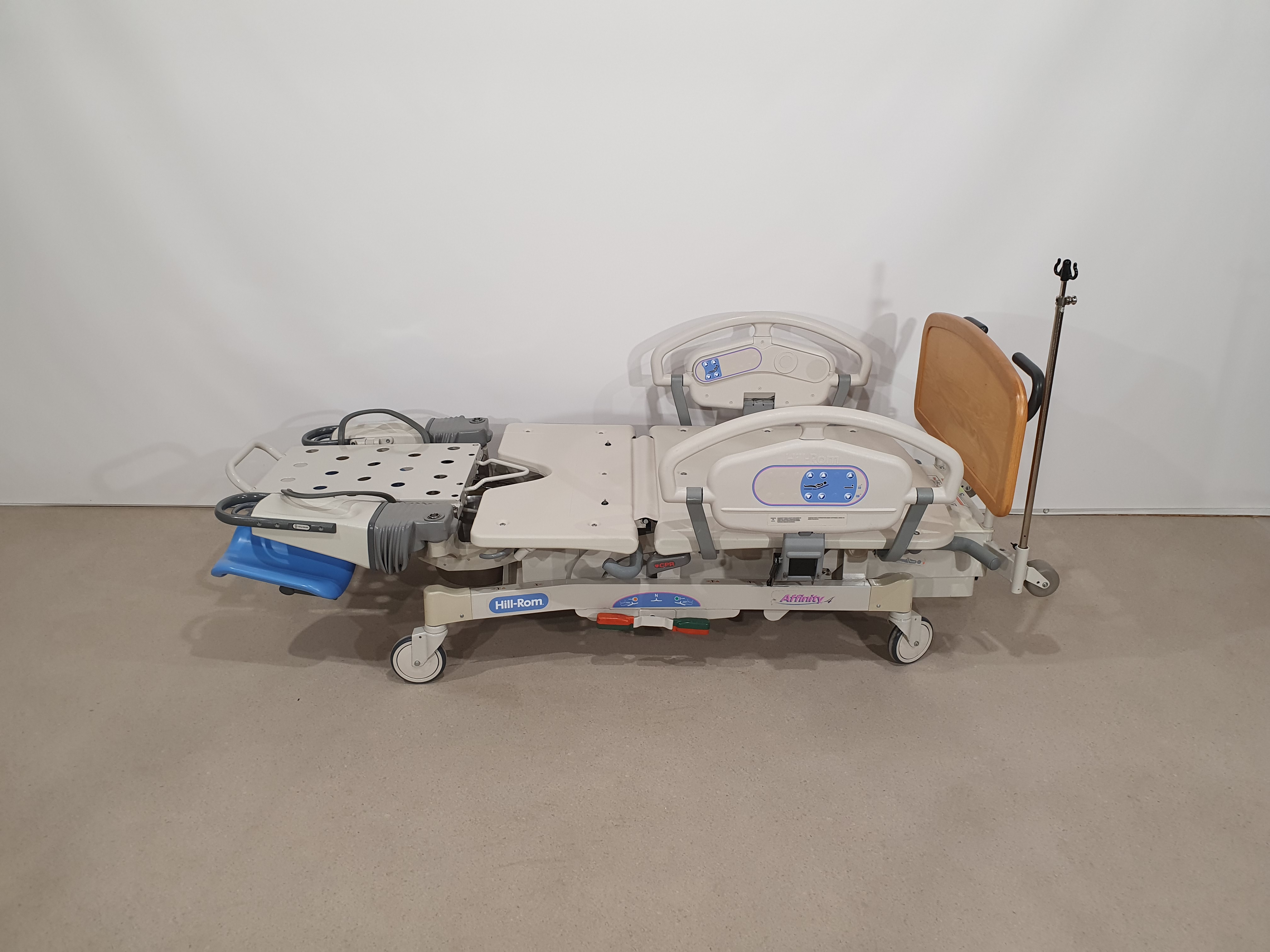 Birthing bed, gynaecological bed, Hill-Rom P3700 – Foto 6, Rideen