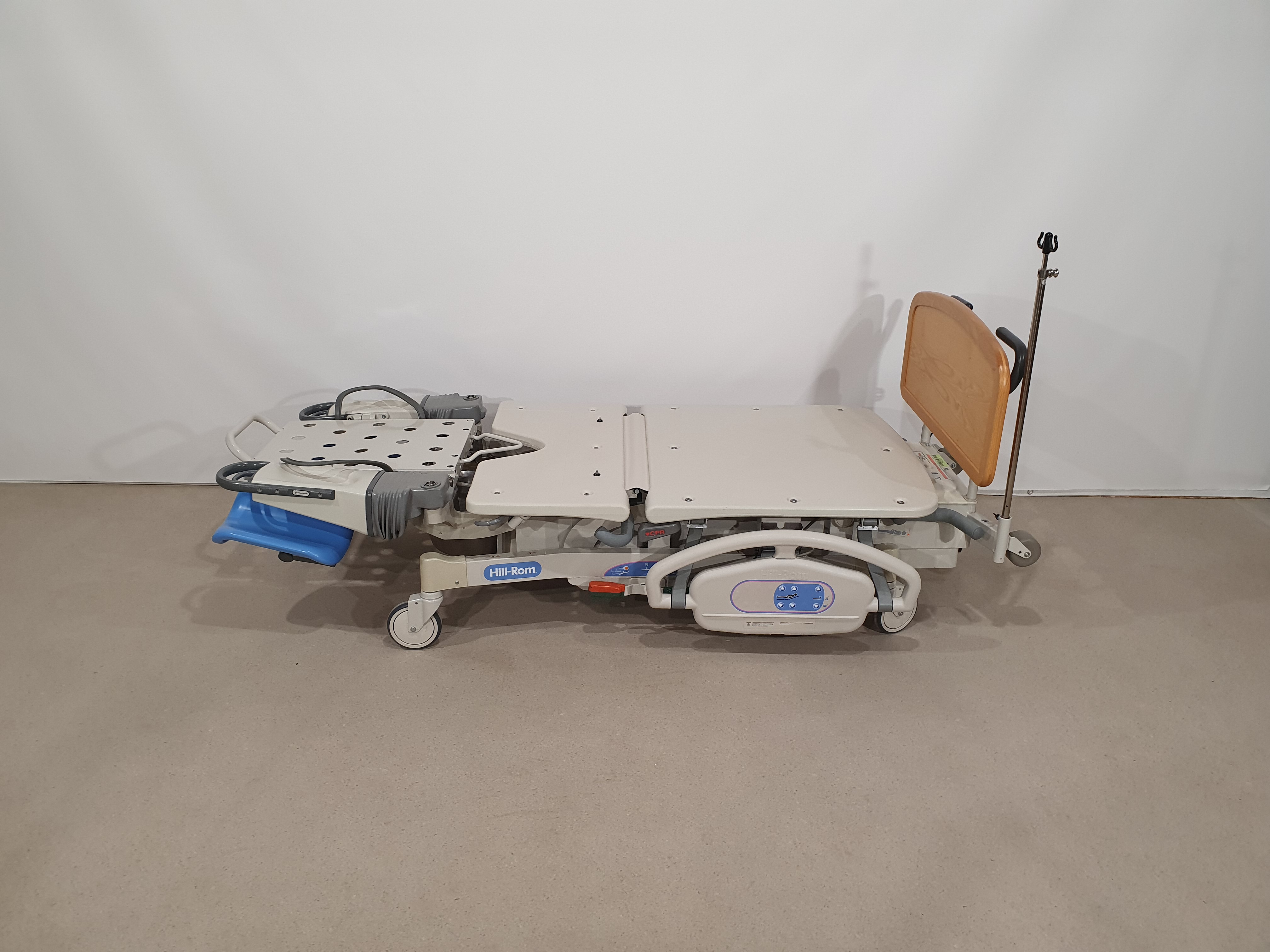 Birthing bed, gynaecological bed, Hill-Rom P3700 – Foto 8, Rideen