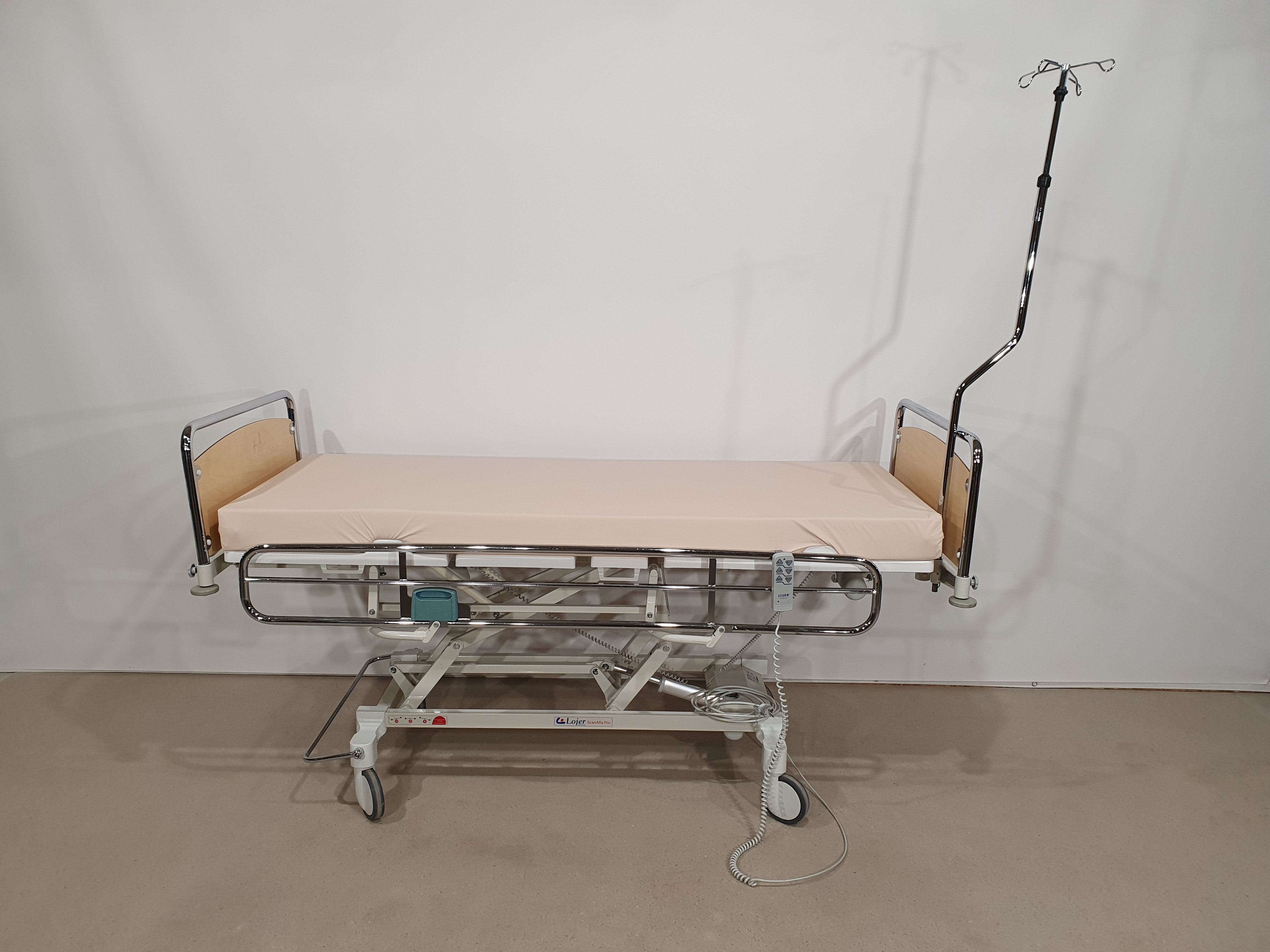 Electric care bed, hospital bed, rehabilitation bed – Foto 16, Rideen