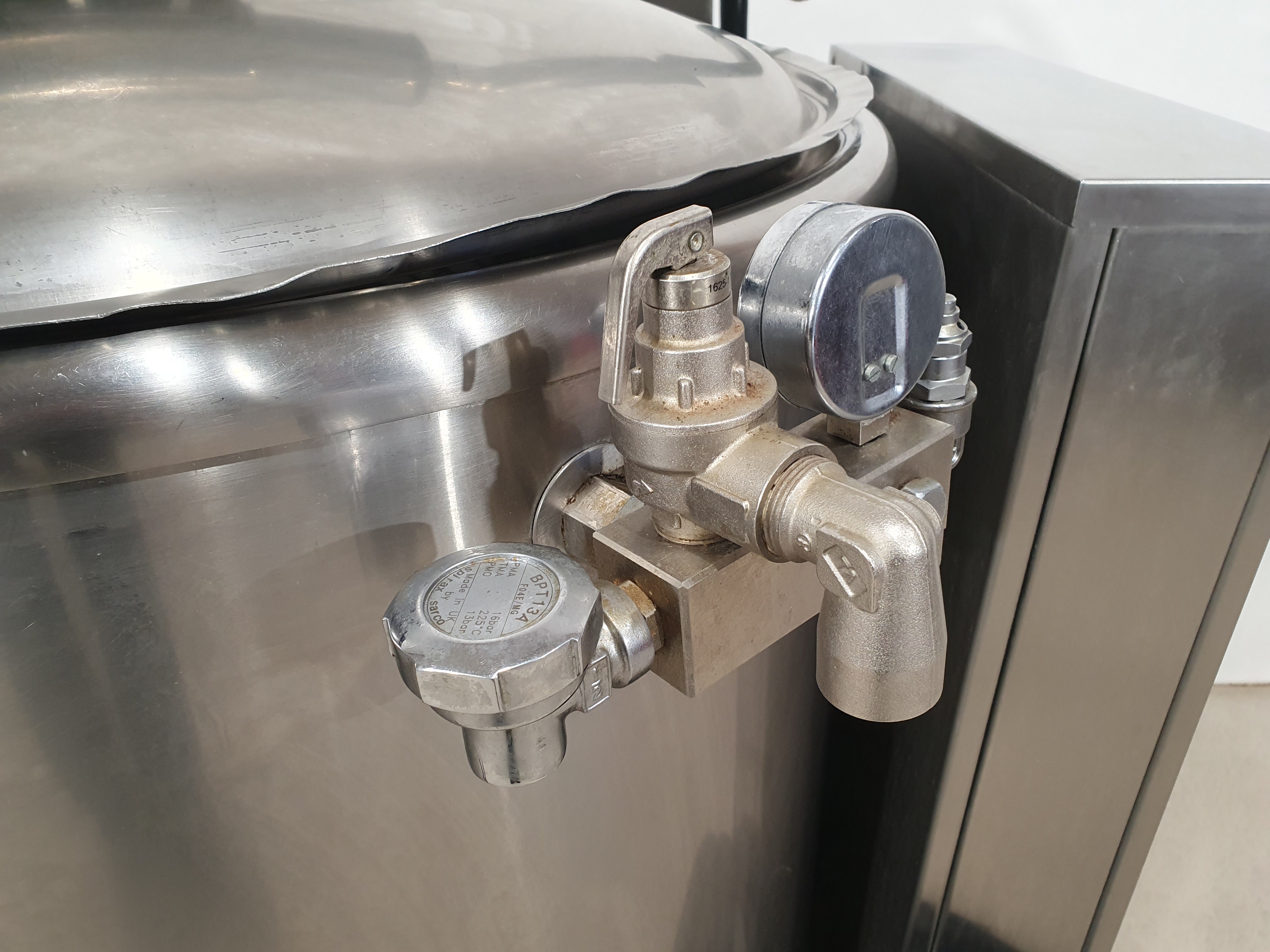 Kettle, cooking kettle, boiling kettle Metos 200L – foto 26, Rideen